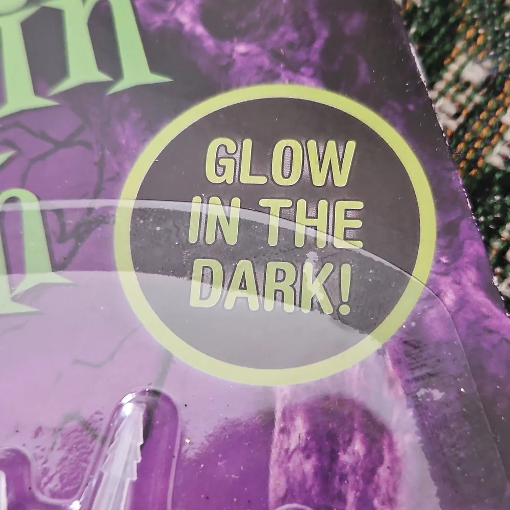 Glow In Dark Pumpkin Teeth New In Package